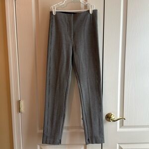 Ann Taylor Black and White Patterned Pants Size 2P